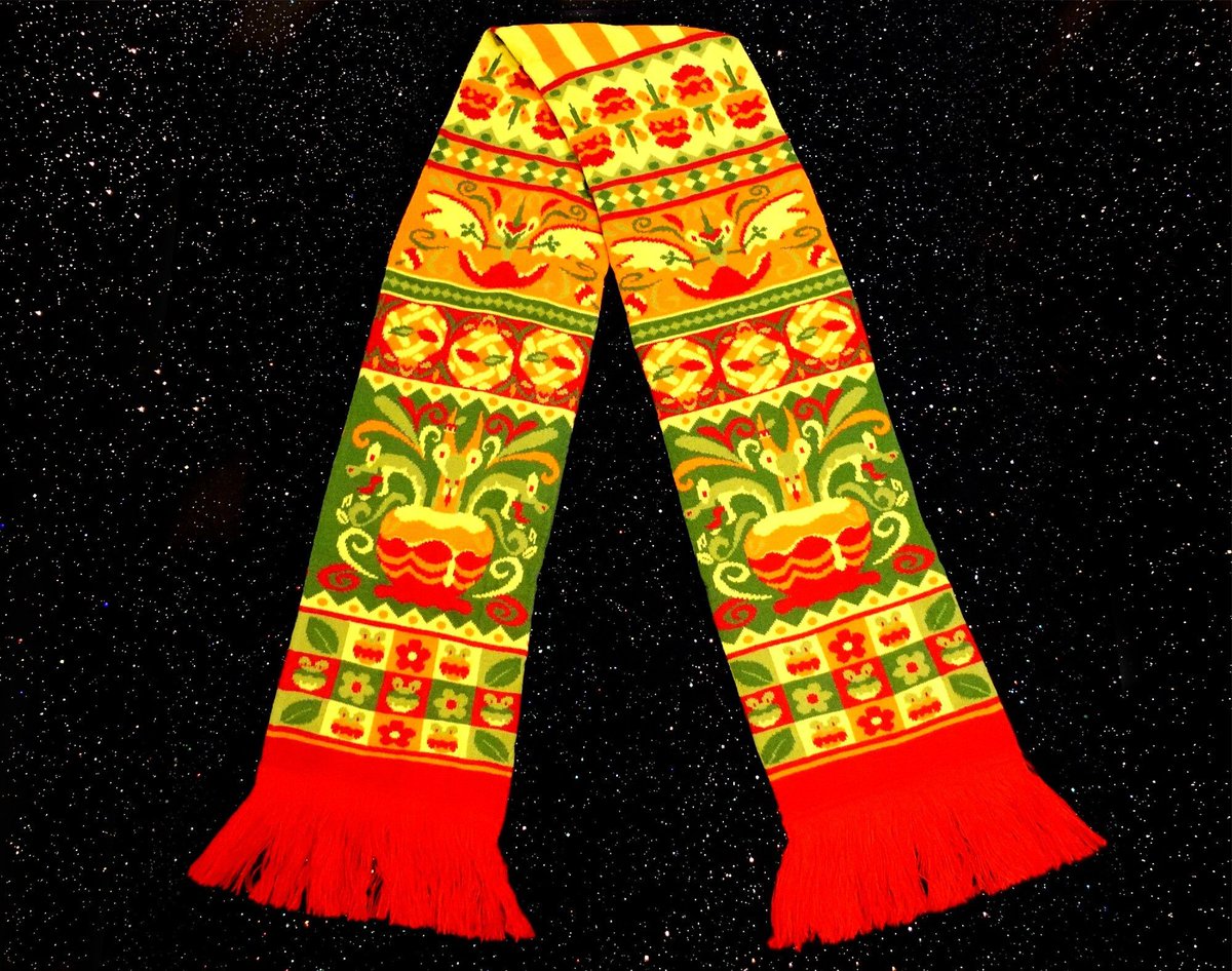 「Shop update! Scarves are now back in sto」|Star★Saltsのイラスト