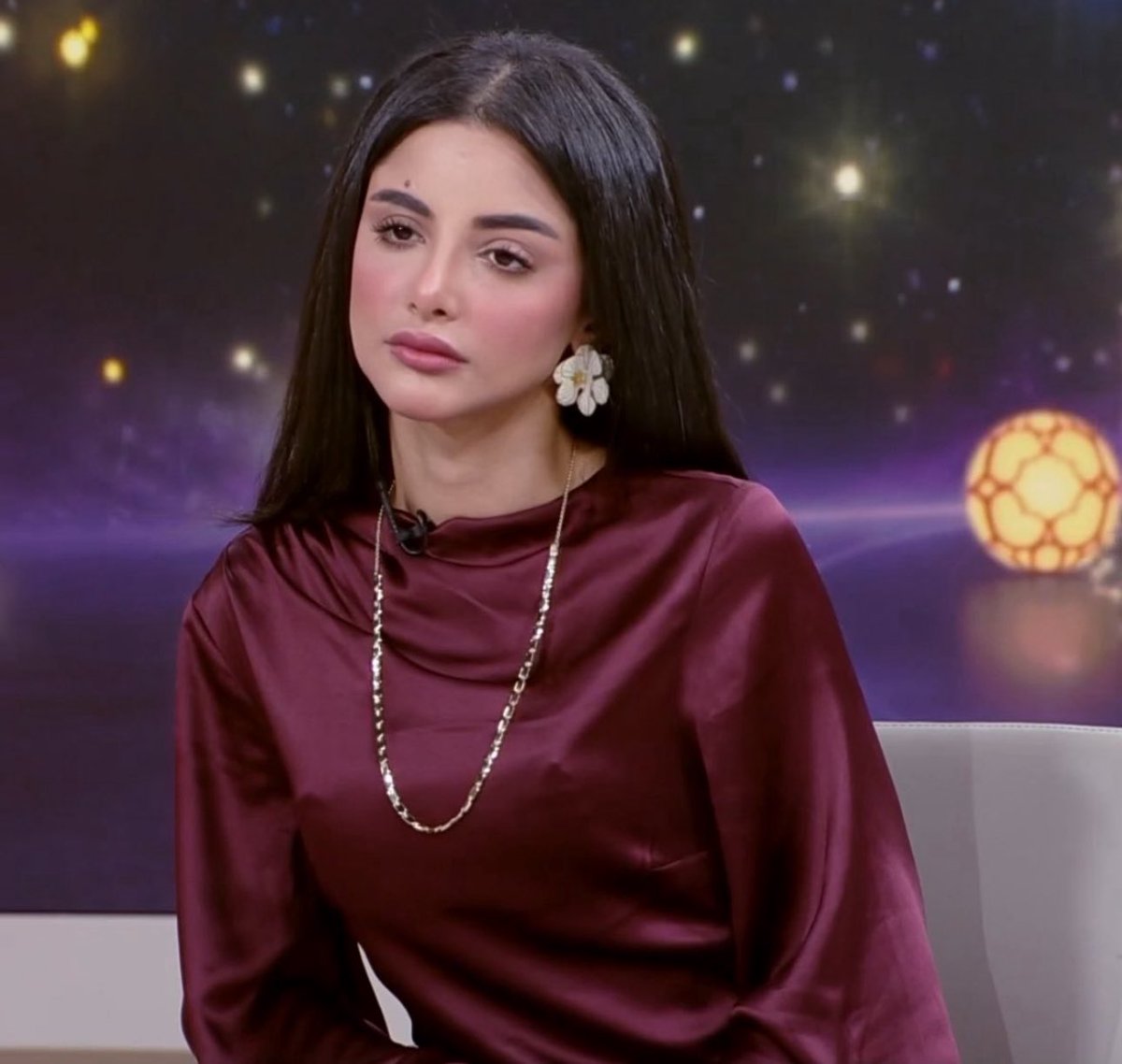 ڤايلو tweet media