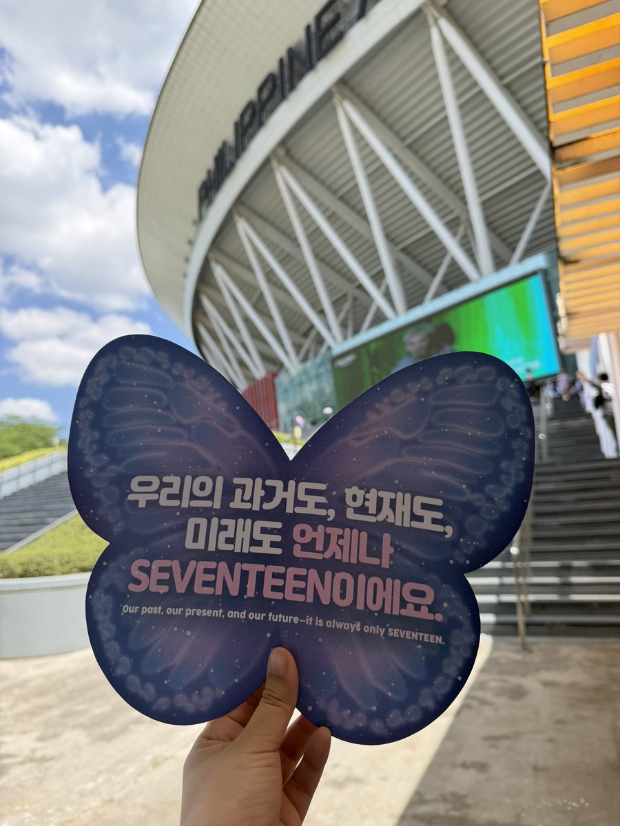 neoneonooh's tweet photo. 🩵🩷

#SEVENTEEN #세븐틴
#SVT_WORLDTOUR #NEW_BULACAN
#SVT_TOUR_NEW_ https://t.co/6y3tl9S1Wg