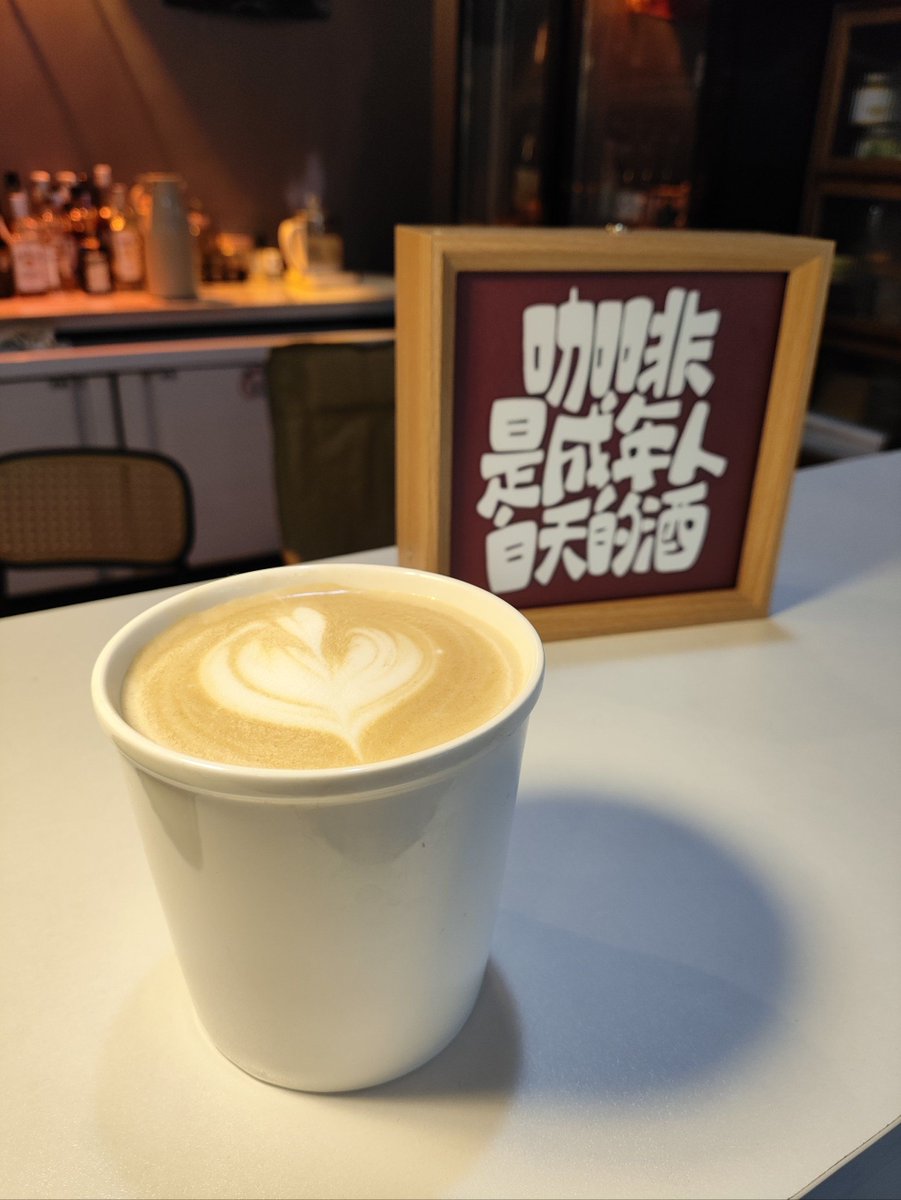 Betsy Krummel tweet media