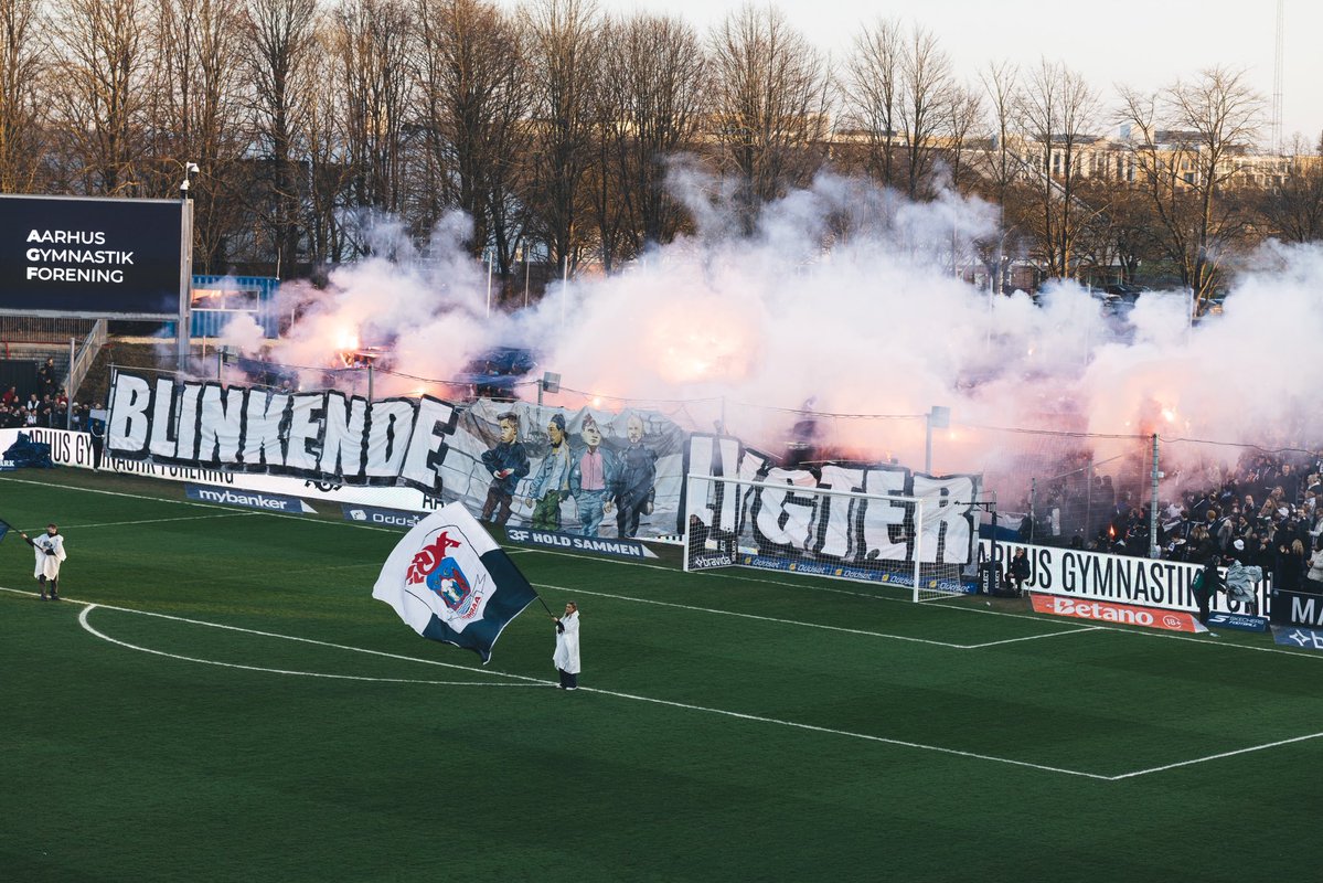 Agffotografen tweet media