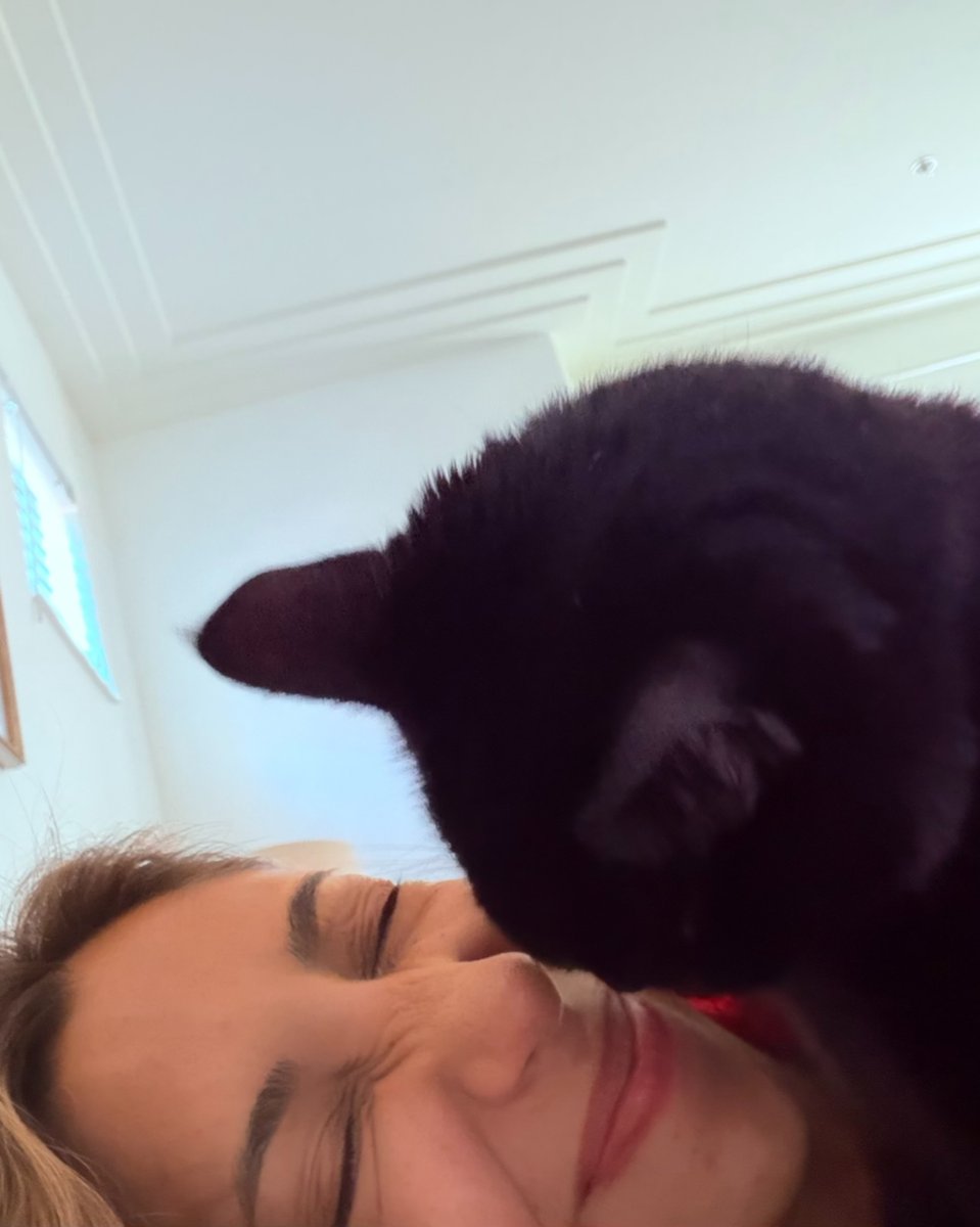 Carla Outes tweet media