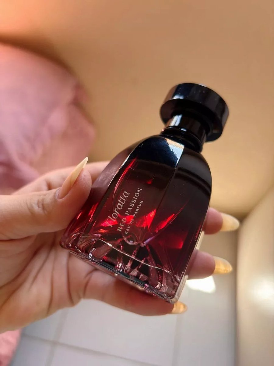 Não existe concorrência e só existe a verdade... esse é o melhor perfume doce da O Boticário sim!