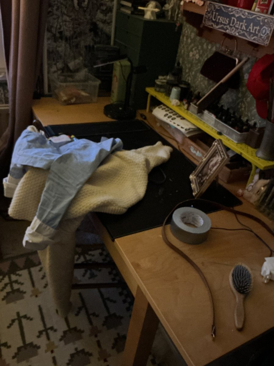 UrsusDarkArt - (Eva Mout) tweet media