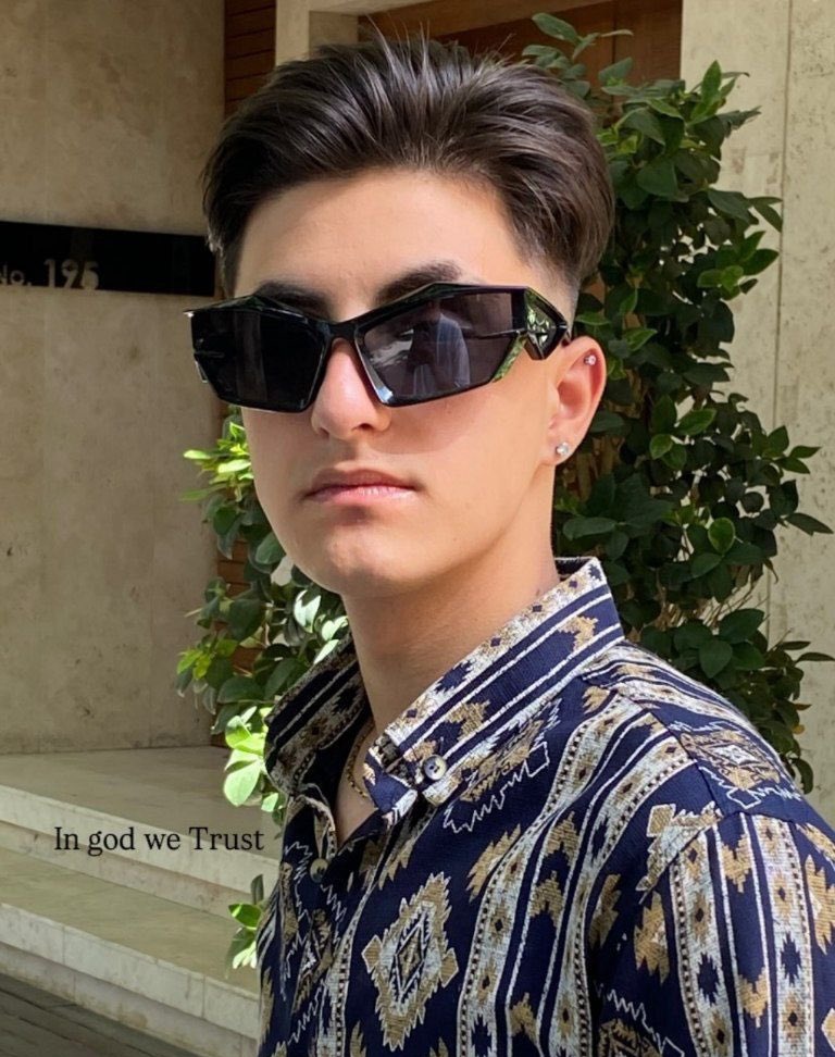 ℍ@𝕤𝕥𝕚 tweet media