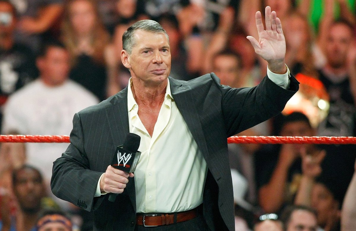 Chris ⚡ tweet media