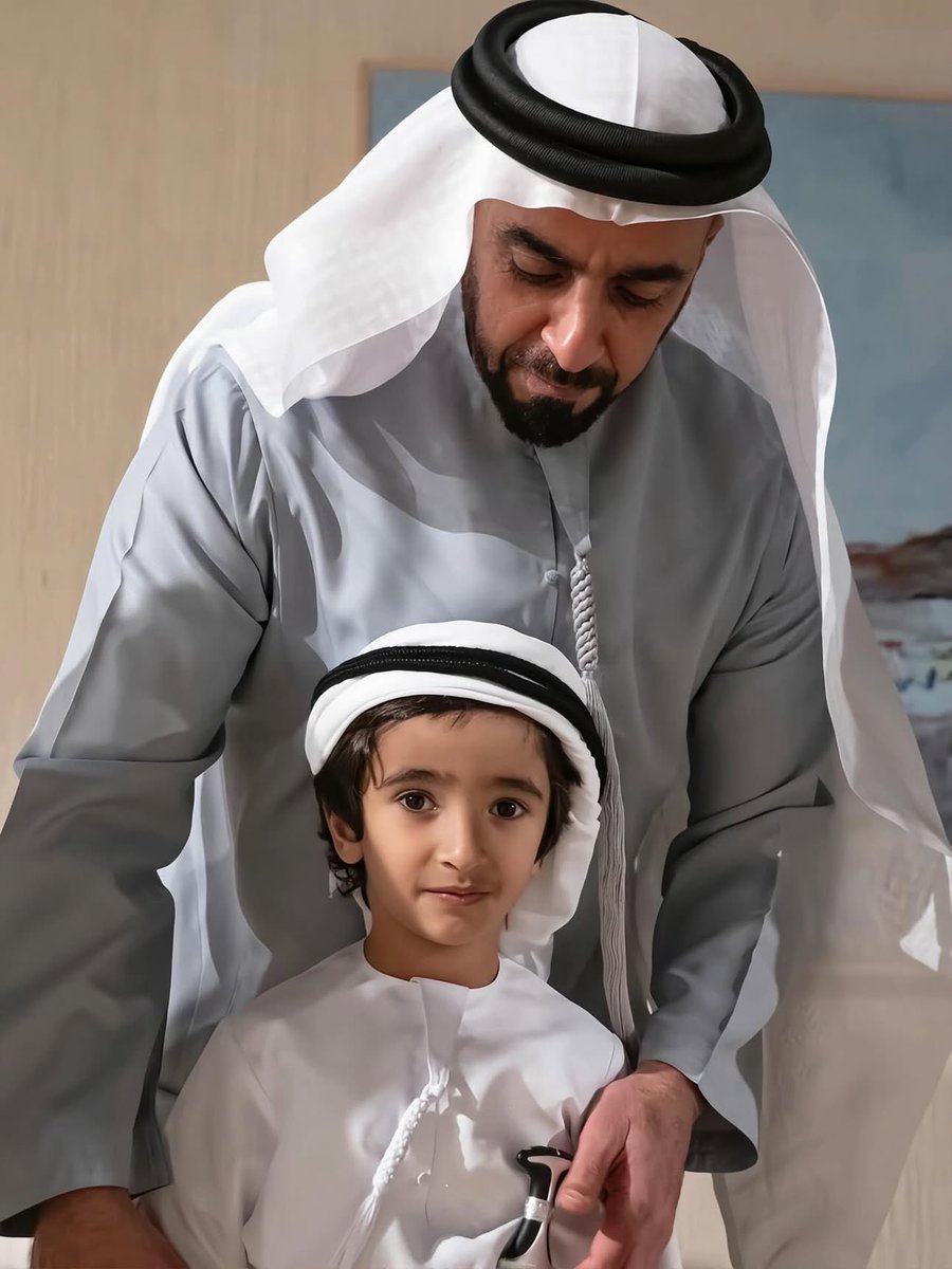 AlgalbHams1's tweet photo. الشيخ محمد بن سيف بن زايد ال نهيان ❣️

#سيف_بن_زايد_آل_نهيان https://t.co/jyp1QEUYin