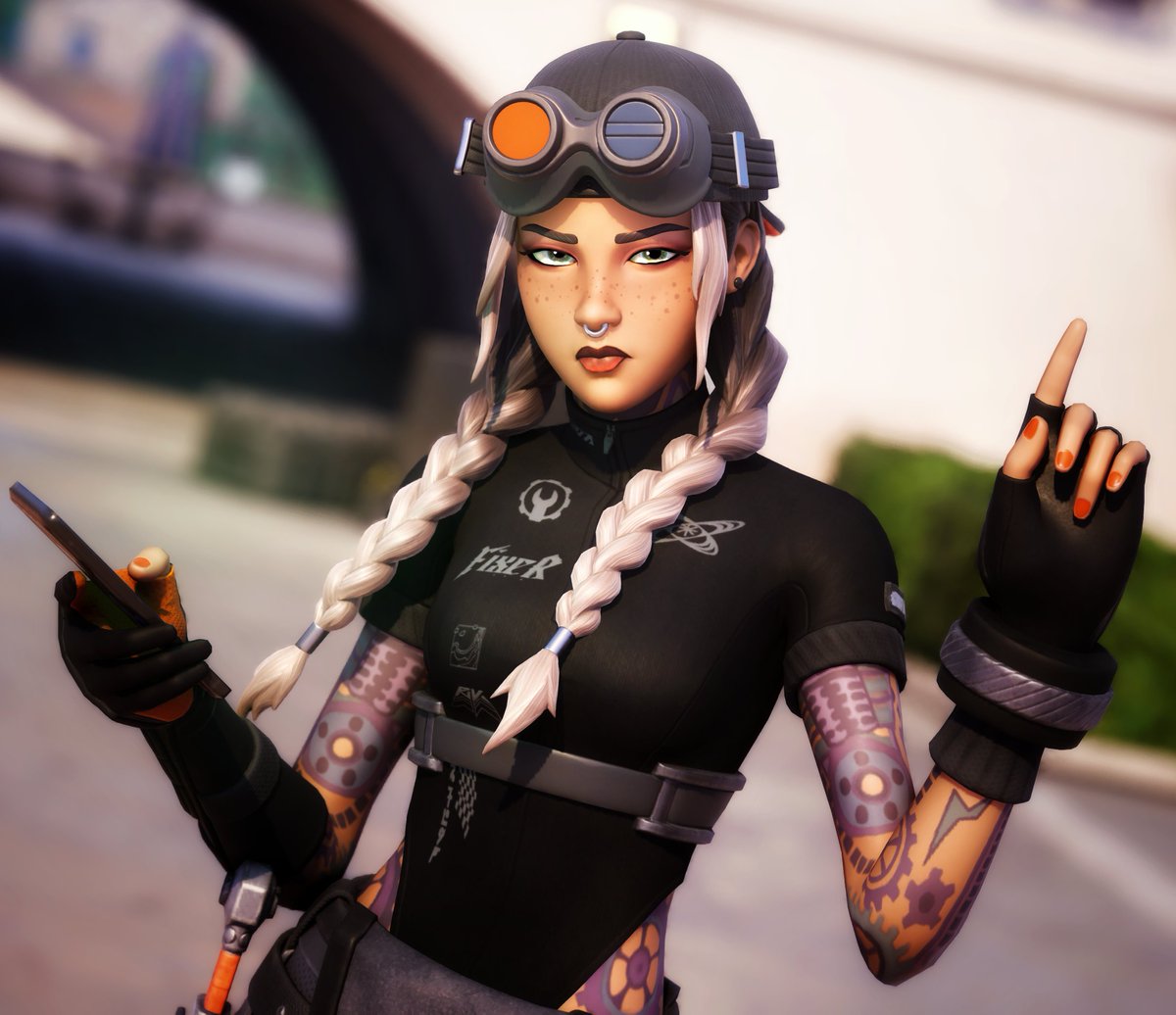 Happy eye / Neomi tweet media