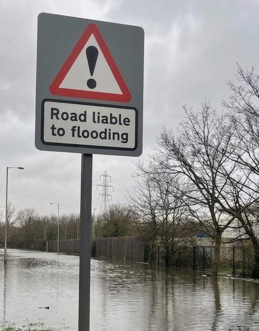 No Context Brits tweet media