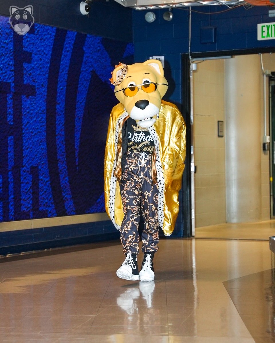 SuperMascot Rocky tweet media