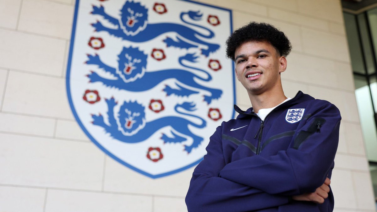 England Extra tweet media