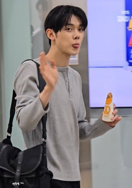 hourly yeonjun tweet media