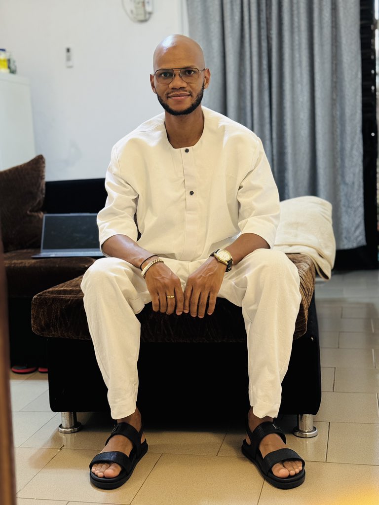 Oumskingsley's tweet image. #Eïd Mubarak 🤍