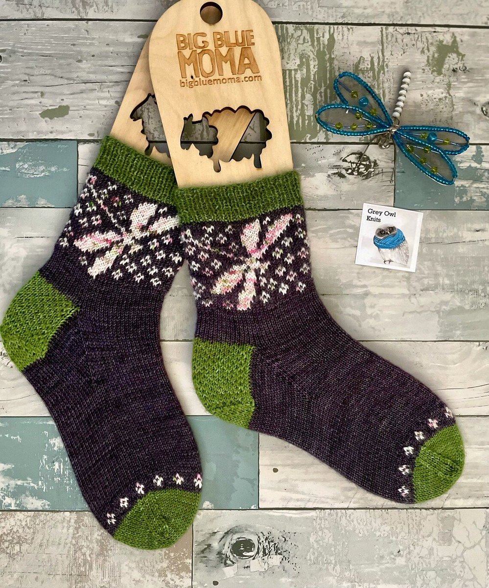 KnitHacker tweet media