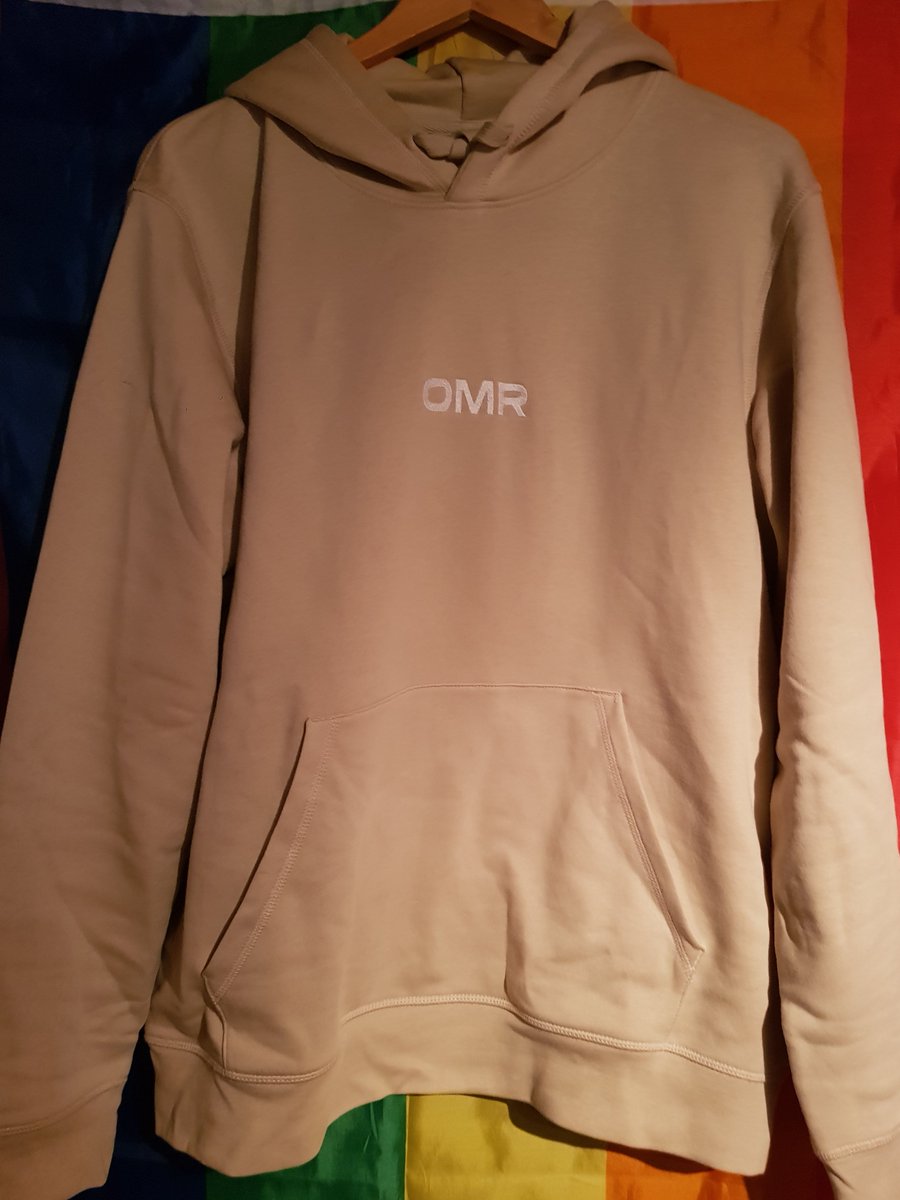 SIMON_FANGIRL's tweet photo. My Hoddie arrived last week and he's BEAUTIFUL 
@omrbeauty #omrbeauty #omarrudberg #edvinryding #edmar https://t.co/hLlQZGzLgk