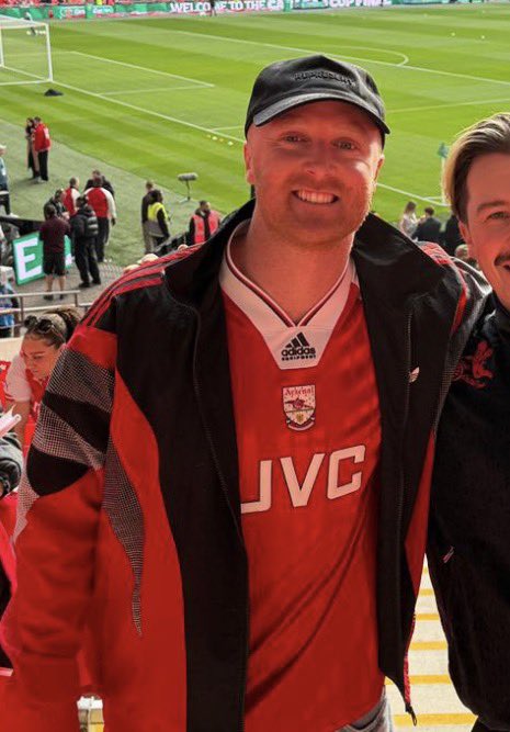 Lewis Bowden tweet media