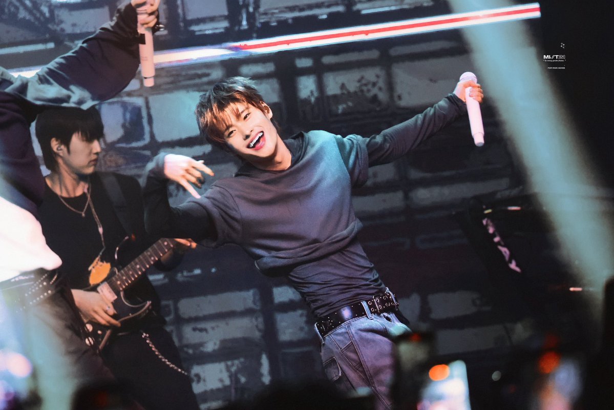 bambi 𐔌՞. .՞𐦯 tweet media