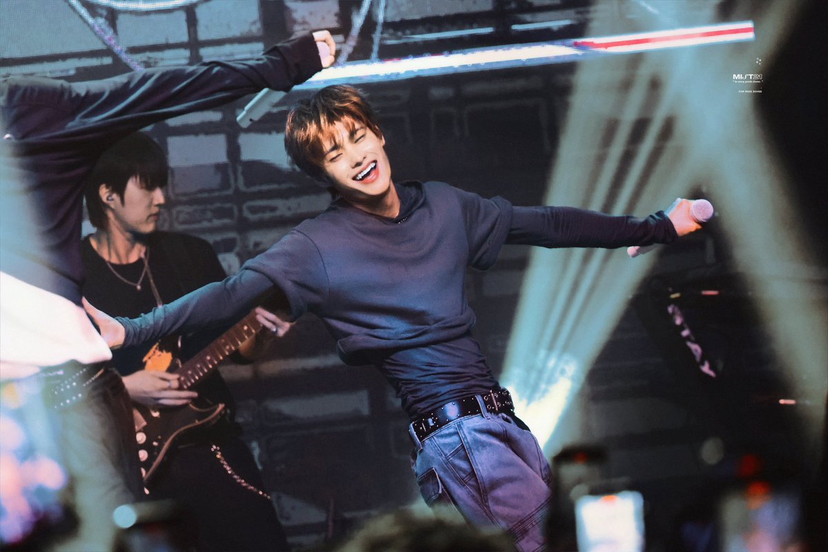 bambi 𐔌՞. .՞𐦯 tweet media