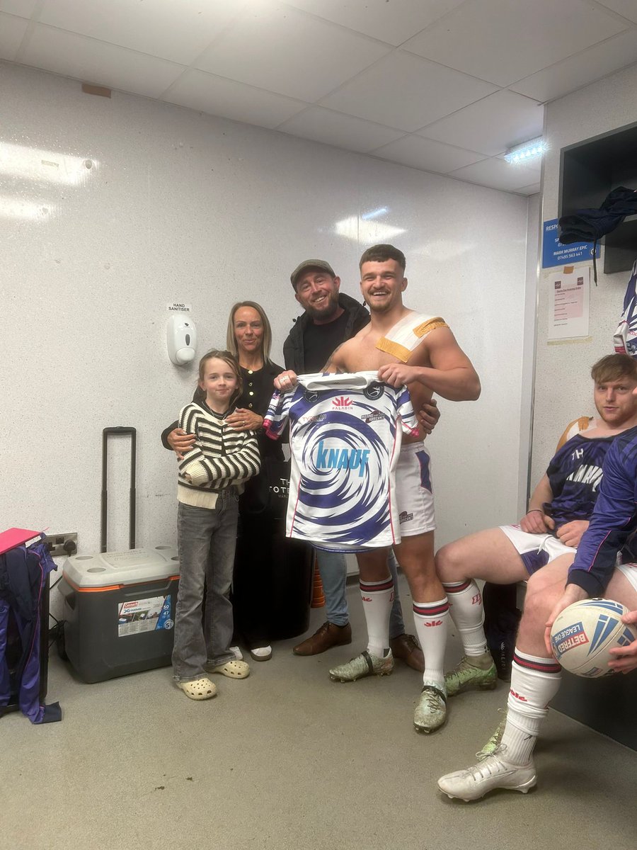 Midlands Hurricanes RLFC tweet media