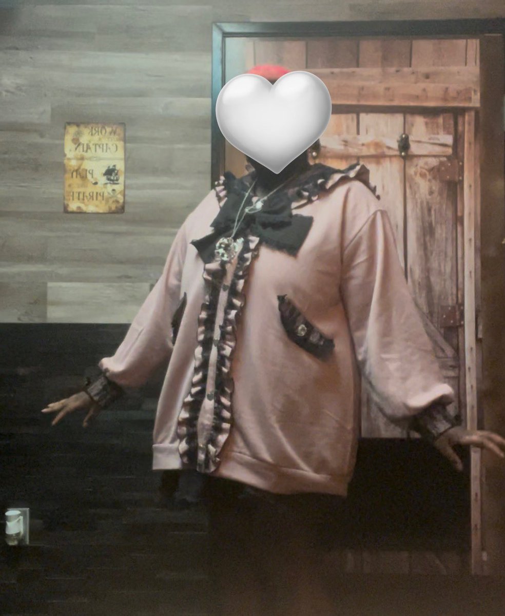 lana 🤍 tweet media