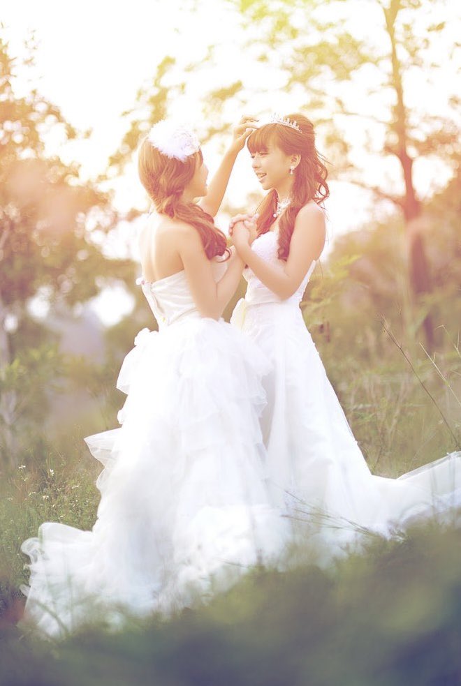 I think about Vivi’s lesbian wedding Every day