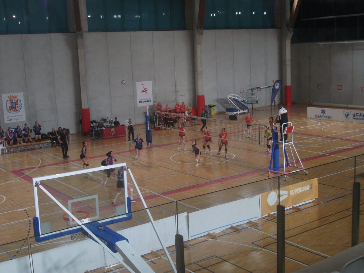 último partido de la temporada, Victoria y con los deberes hechos, gracias una vez más por hacer que disfrute del voley, grandes <a href="/algarsurmenor/">Algar Surmenor</a>