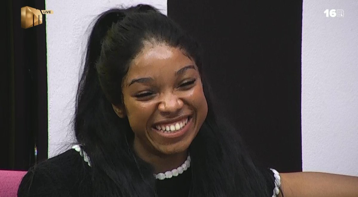 Second place in name, but a winner in every other way. 🥂 Thandeka, you gave us 9 weeks of pure, unfiltered heart. You leave that house a legend with your head held high. The journey doesn't end here; it’s only just beginning. Respect. 🇿🇦✨ #BBMzansi #Bazozwa #Thandeka