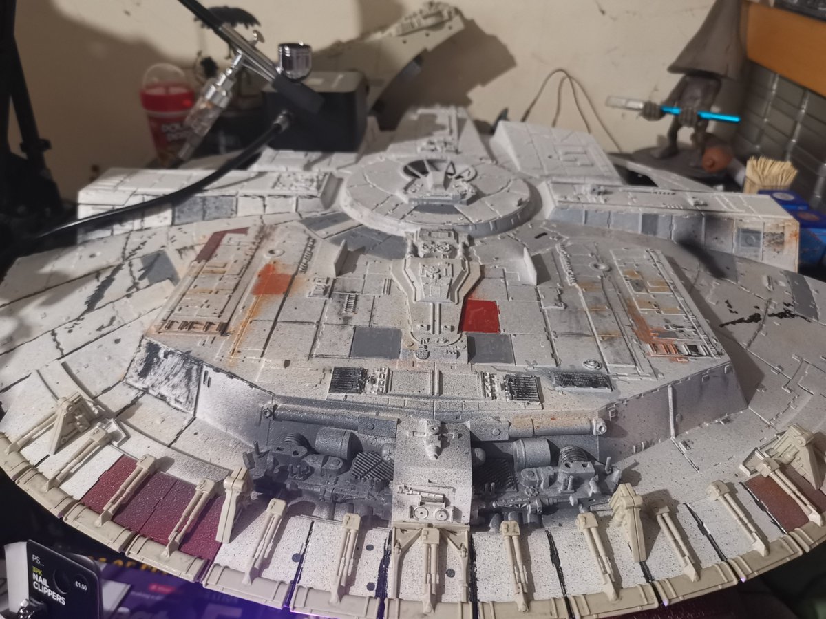 Benjamin Martin Savage tweet media