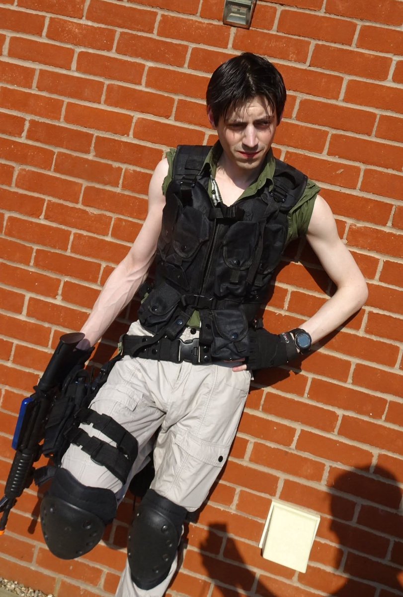 Sebasaurus-Rex tweet media