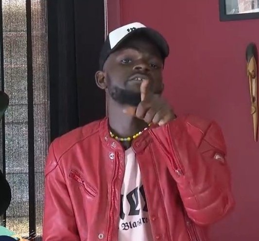 Arsenal: we are winning this game 
Manchester city: umupeze opanga naye zakozo 🤣