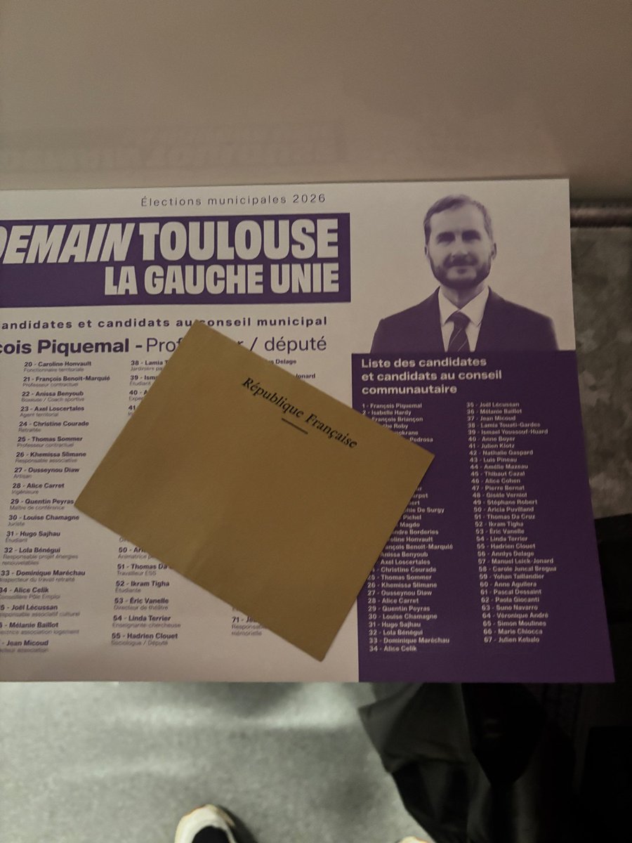 S y m b i o s i s tweet media