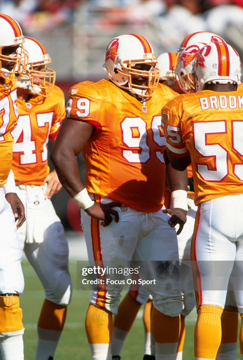 The Semi Respectable 🗯 tweet media