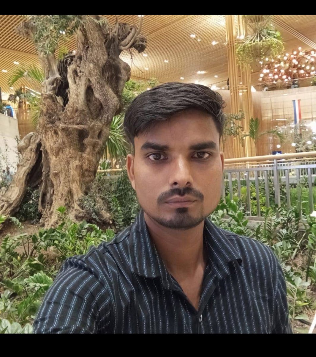 BADAR1008's tweet photo. @GopalganjPolice @bihar_police Sir last two days I’m trying to contact you for reporting religious post related Muslim community. His posts are inboxed to you every day. This man's posts are so dangerous that they can cause a riot in Mirganj of Gopalganj. FYI See its screenshot https://t.co/F1GfKFyVnM