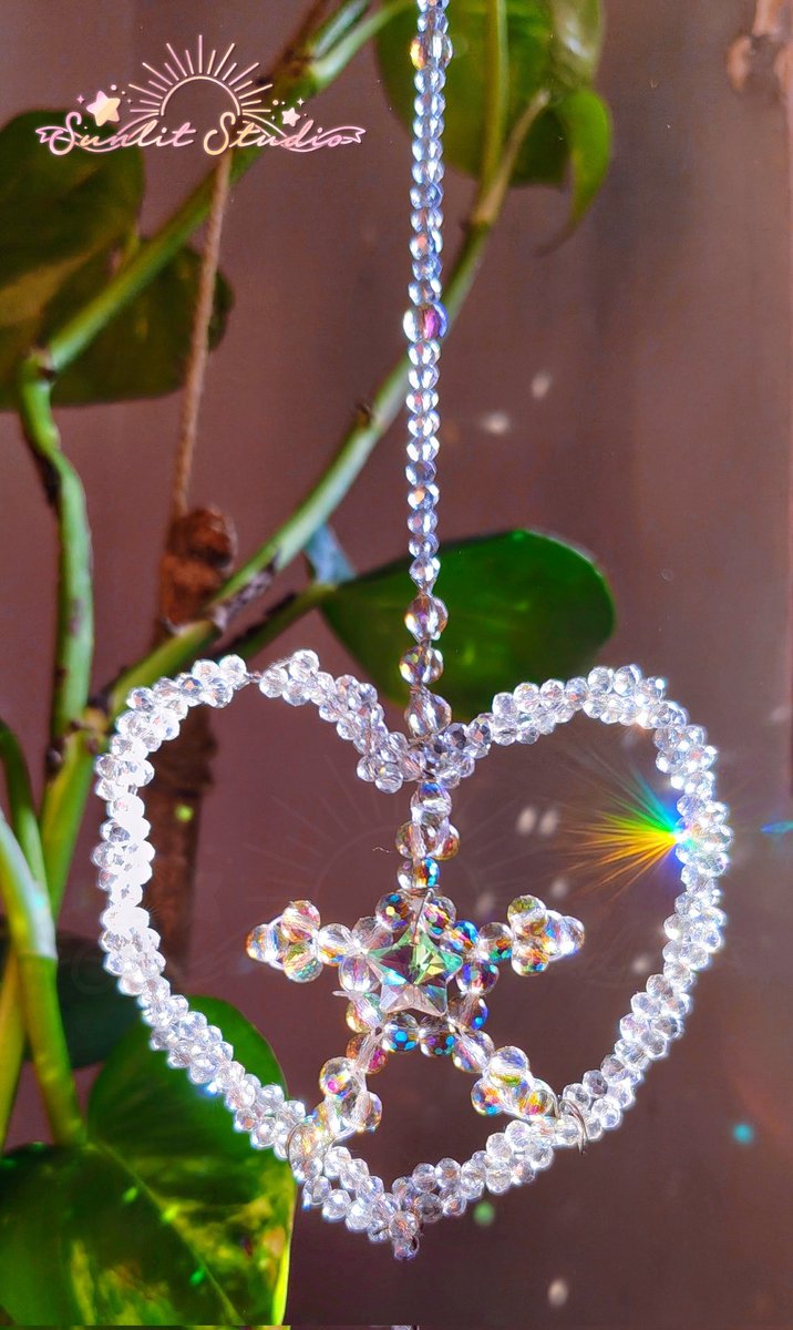 cutepeachco's tweet photo. My mum just launched her first small business today! 🥹

She makes these sun catchers by hand and i’m so so sooo proud of her 💖

this is her page if you’d like to support 🥹
https://t.co/P7TCMDkbuV
i’ll show her every comment, it’ll make her so happy hehe 💖🥹 https://t.co/S1pFWfqOE9