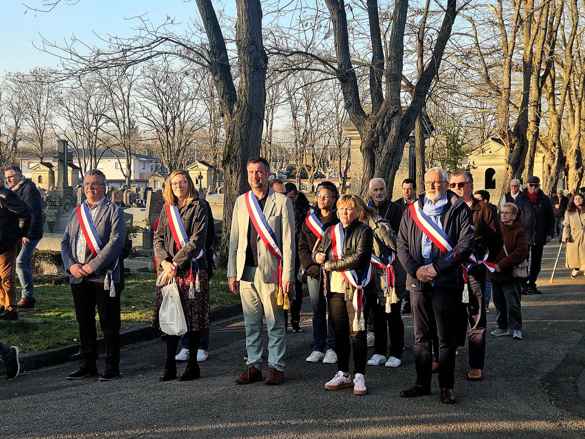 RomainChrn's tweet image. [Cérémonie du 19 mars - Sotteville-lès-Rouen - 19 mars 2026]

Ce jeudi 19 mars 2026, a eu lieu la commémoration en hommage aux victimes civiles et militaires de la guerre d’Algérie et des combats en Tunisie et au Maroc.

#Sottevillelesrouen #19mars #commemoration #France