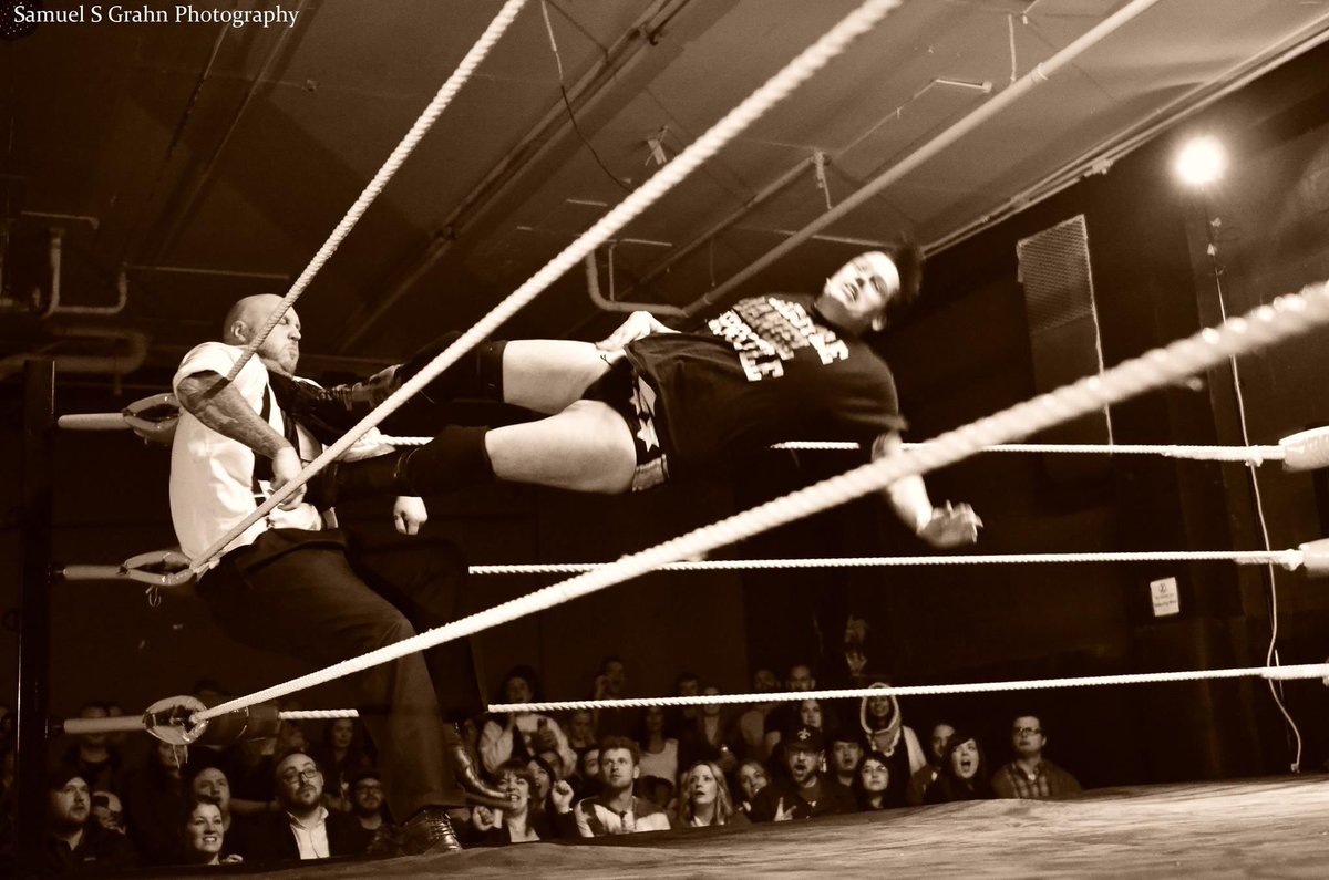 Daniel Makabe tweet media