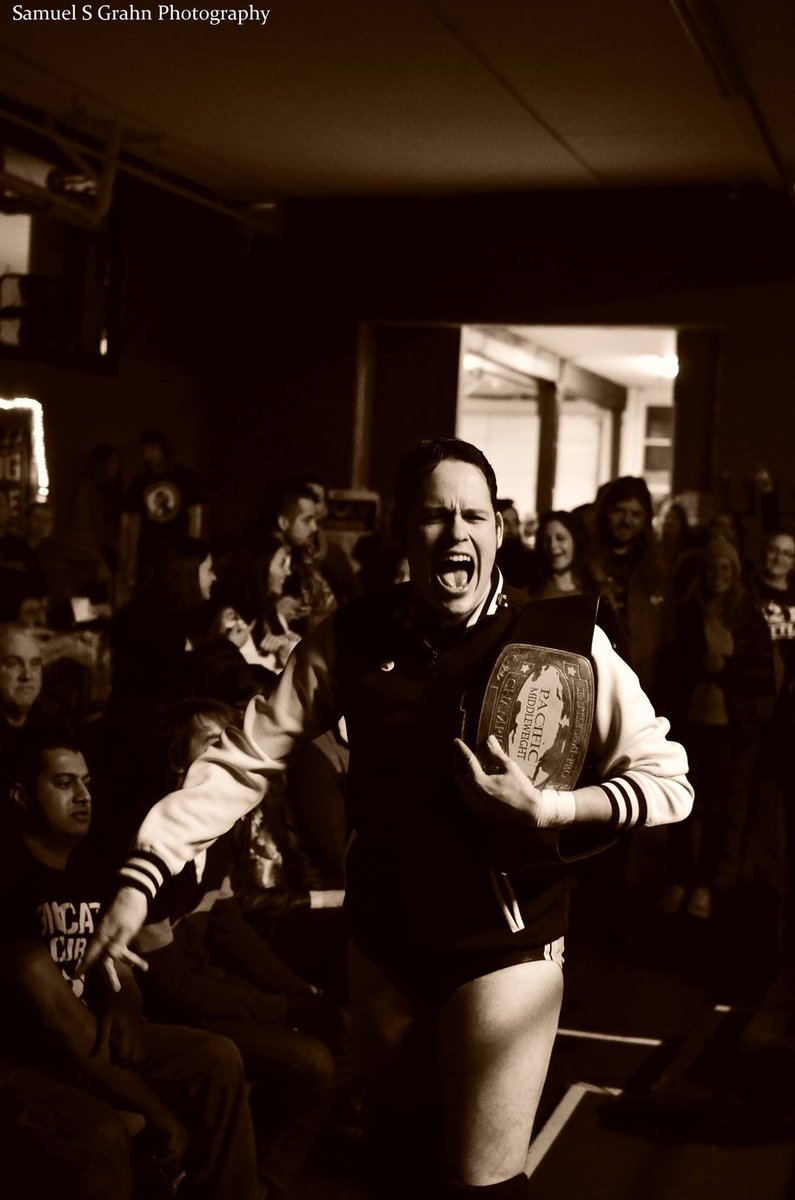 Daniel Makabe tweet media