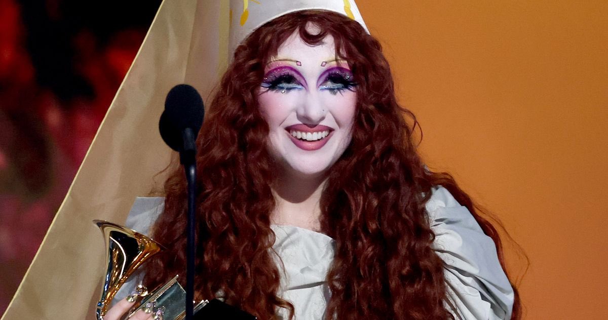 punchable whack white hipster bitch tweet media