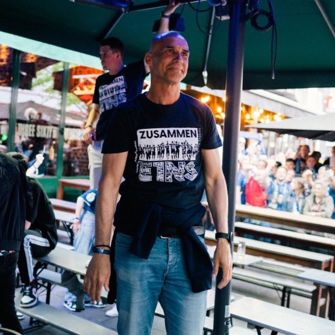 Hans Wurst tweet media