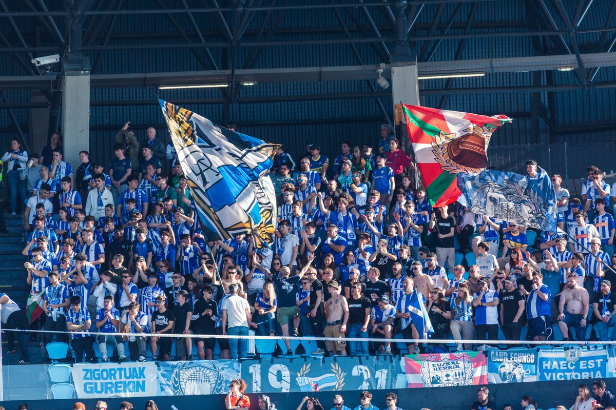 Deportivo Alavés tweet media