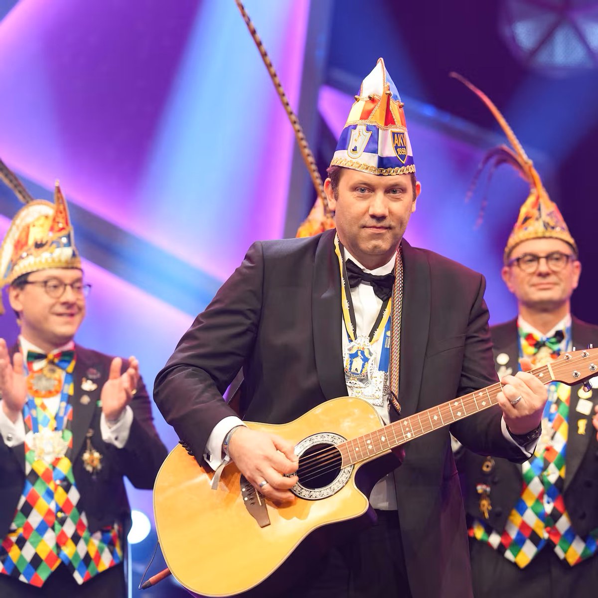 ULTRAKÆRL tweet media