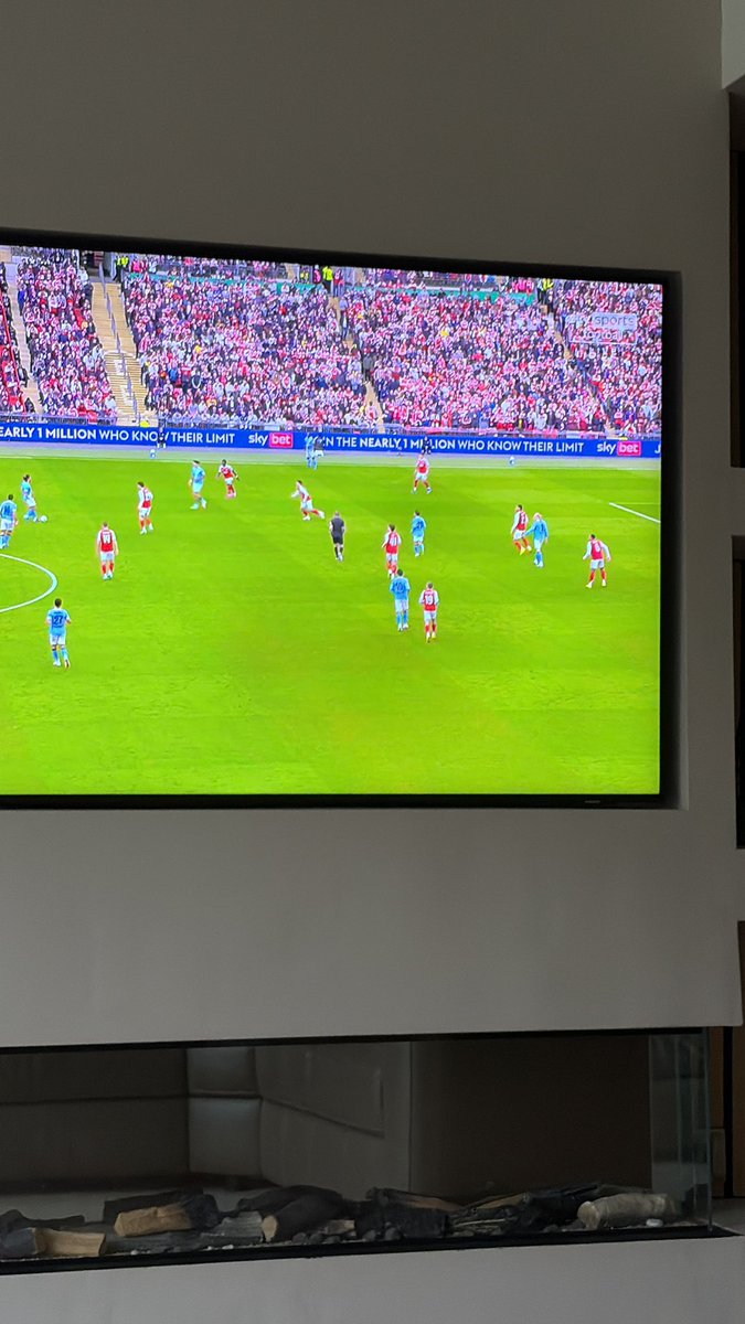 DJRUSSKE tweet media