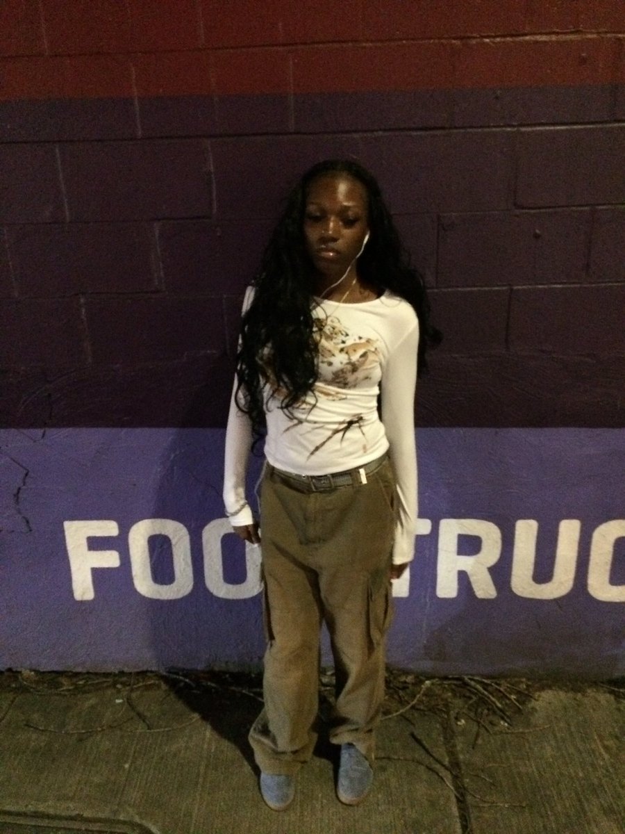 princess camo tweet media