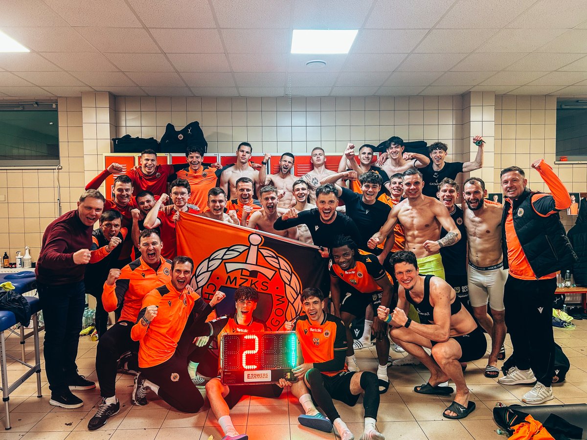 Chrobry Głogów tweet media