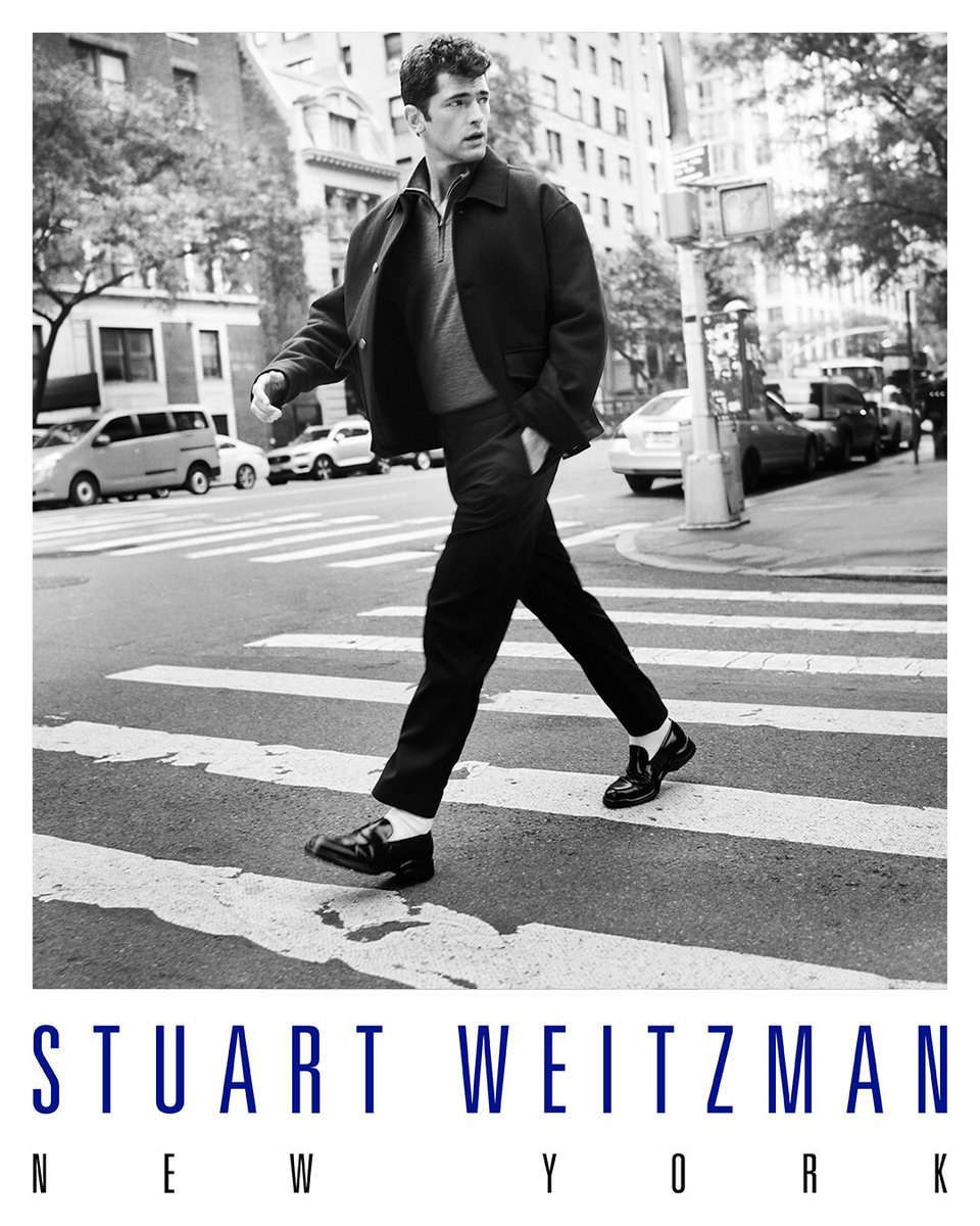 luxurylifestyle's tweet image. Stuart Weitzman Expands  luxurylifestyle.com/headlines/stua… #footwear #sandals #heels #boots