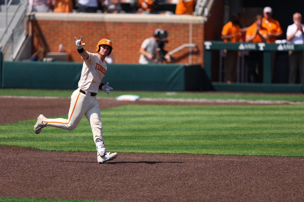 Tennessee Baseball tweet media