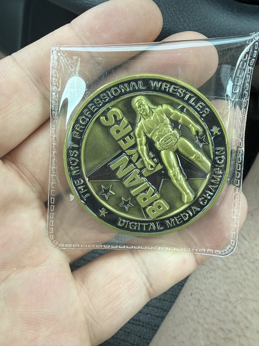 steveamani's tweet photo. @TheMattCardona what’s the story behind this coin? I was at my local figure store and they didn’t know what it was or how they got it and gave it to me. https://t.co/tbRiFpEvNx