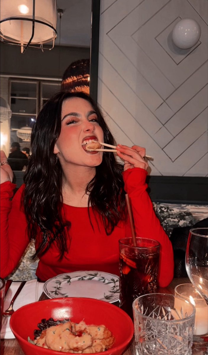 ᅟ

𝗶𝗻𝘀𝘁𝗮𝗴𝗿𝗮𝗺 𝘀𝘁𝗼𝗿𝗶𝗲.

﹫𝐧𝐚𝐭𝐰𝐨𝐥𝐟       ——     1 𝗆𝗂𝗇𝗌 𝖺𝗀𝗈.

mi cita. 🤤

ᅟ