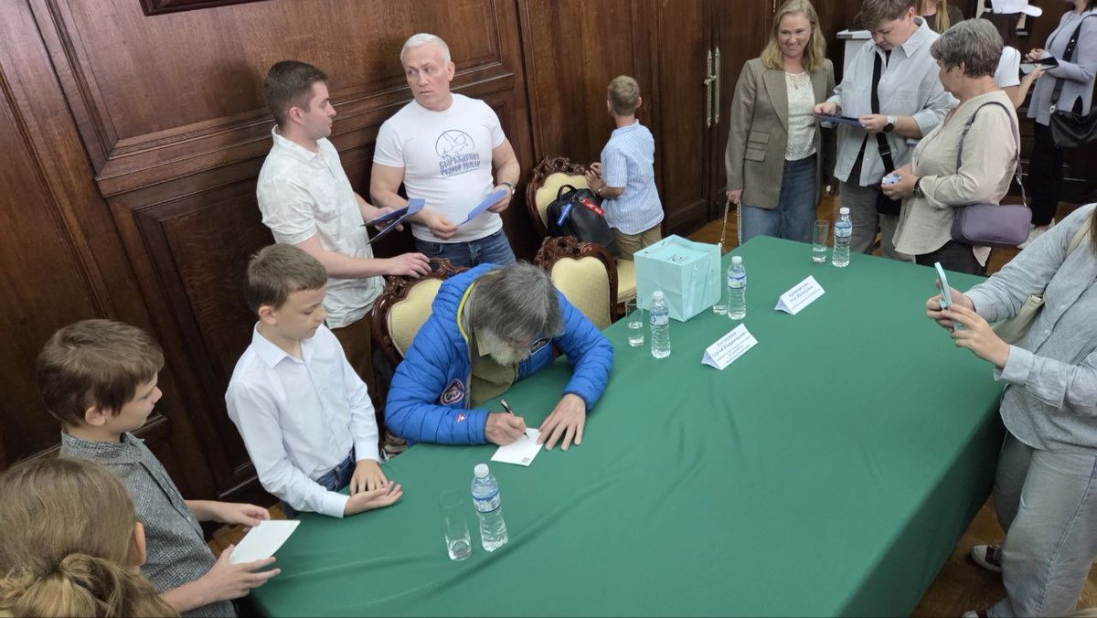 Embajada de Rusia,AR tweet media