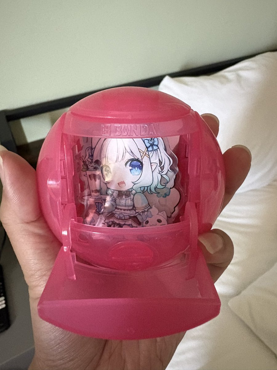 PagePyralis tweet media